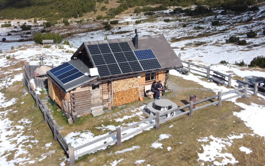 Cabane de montagne autonome